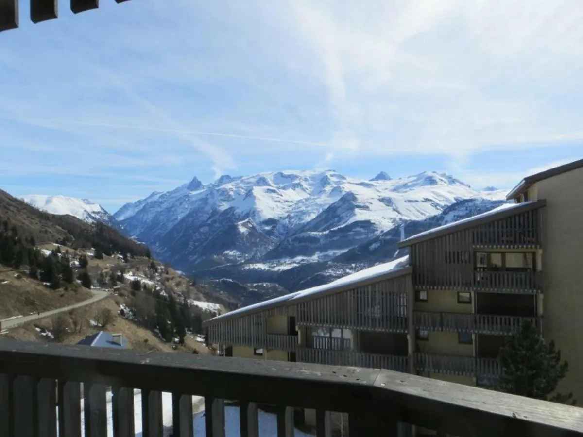 Apartment Auris En Oisans - Appartement 3 Pieces Cabine - 6 Couchages Au Pied Des Pistes - Fr-1-297-77