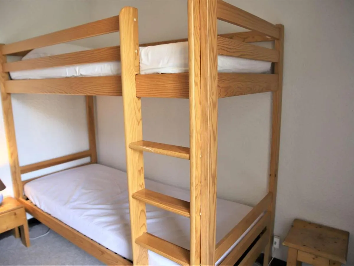 Apartment Auris En Oisans - Appartement 3 Pieces Cabine - 6 Couchages Au Pied Des Pistes - Fr-1-297-77